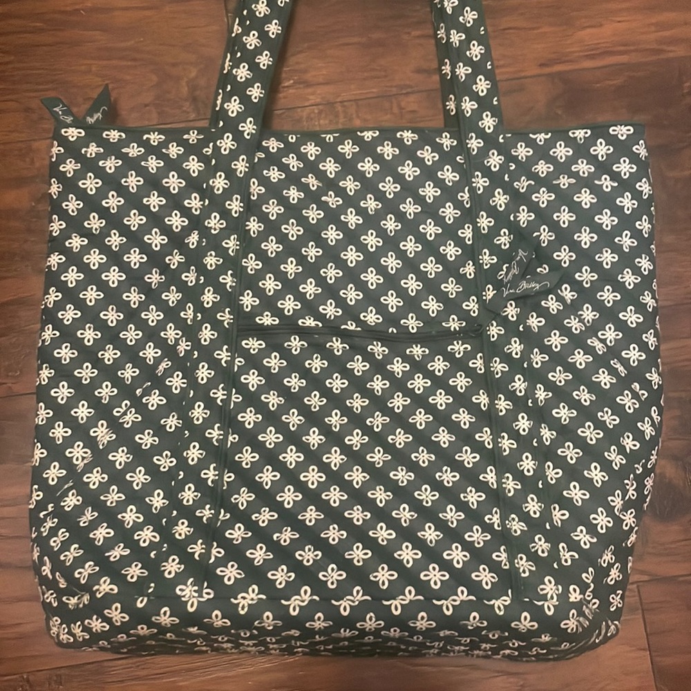 Green Vera Bradley Tote.